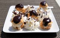 Profiteroles
